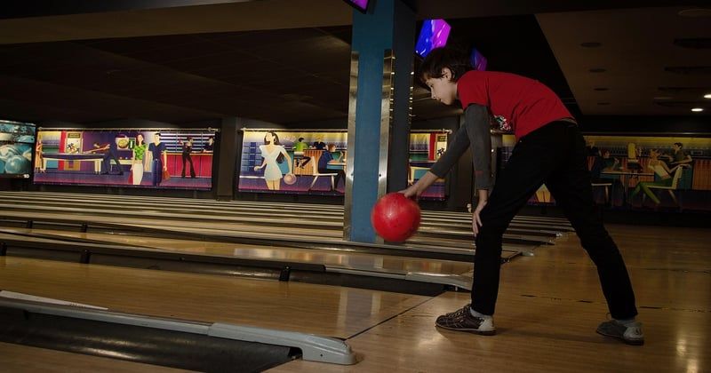 Les erreurs à éviter quand on joue au bowling avec une boule réactive en 2026