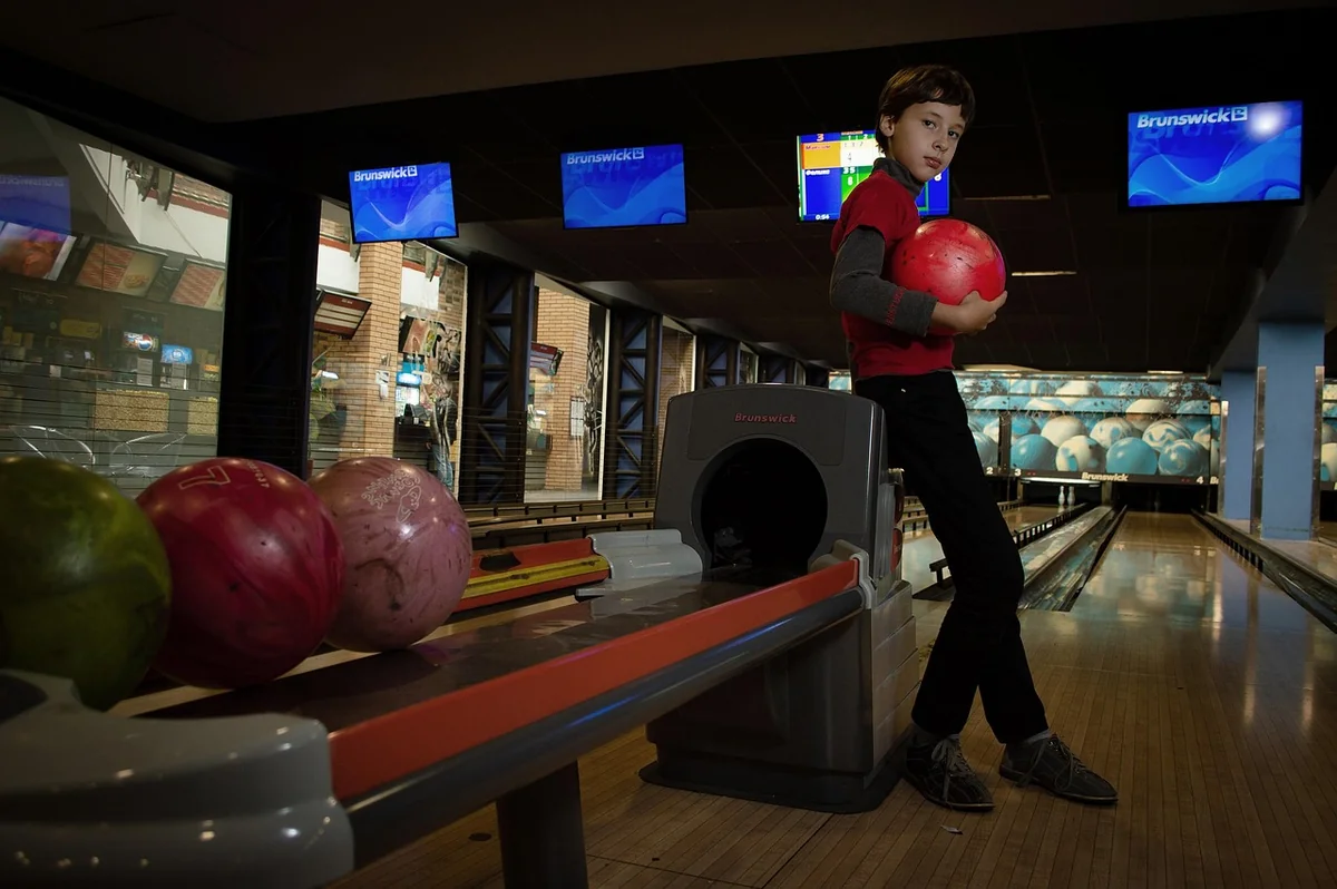 Boostez votre score au bowling : techniques avancées incontournables pour 2026